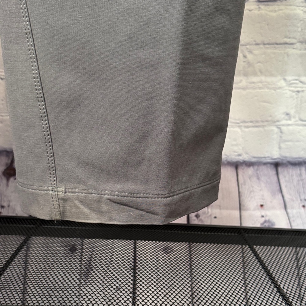 Men's Sitka Gray Traverse Pants 40R - Picture 9 of 14